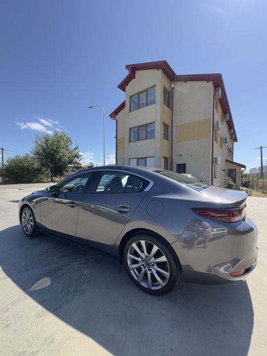 Mazda 3 e-SkyActiv G150 Urgent ‼️
