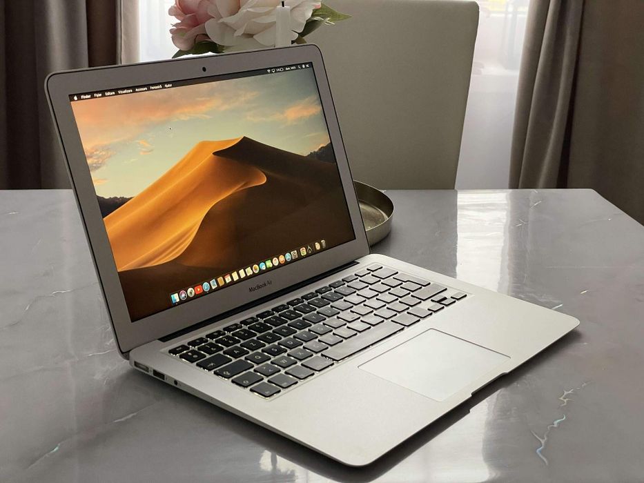 Apple MacBook Air 13" I5, 256Gb SSD,  stare perfecta!
