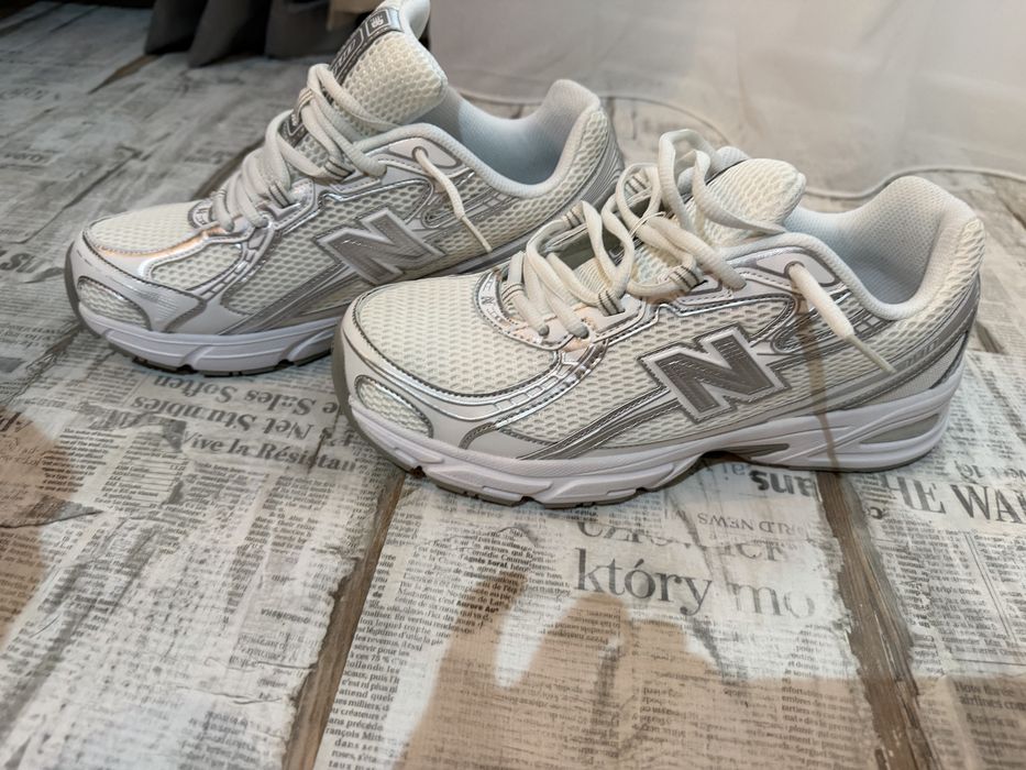 Adidasi new balance 740