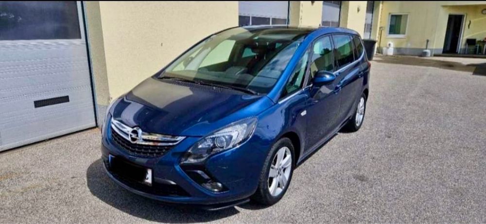 Opel Zafira Full Option