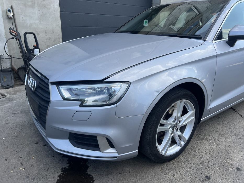 Fata completa Audi A3 8V Berlina 2016