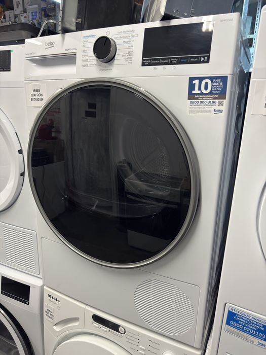 Uscător de rufe cu pompă de căldură Beko Pro Ironfinish B5T4824IF