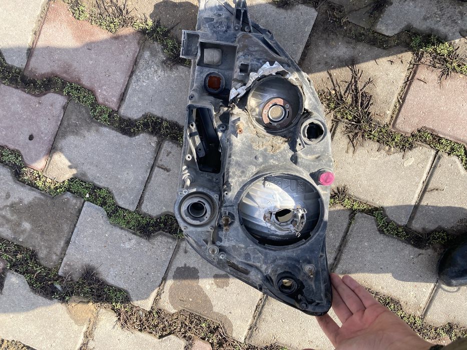 Фара лексус rx 300