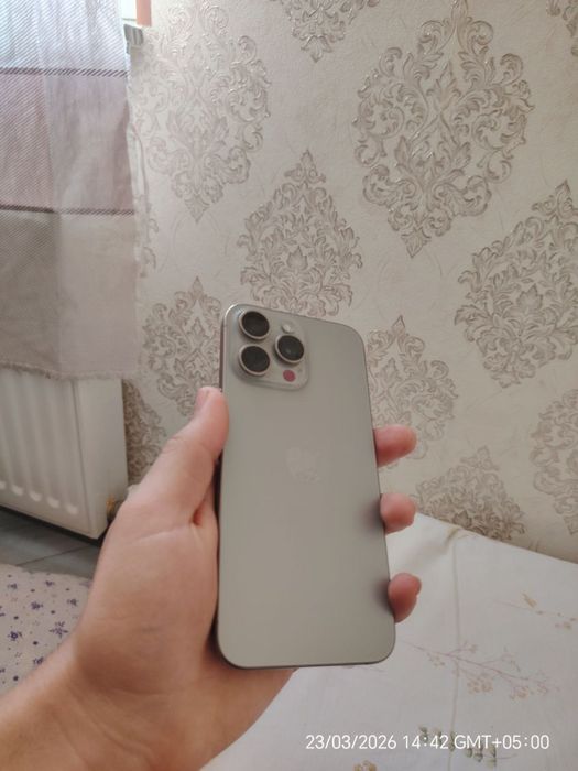 Iphone 15 pro max ideal