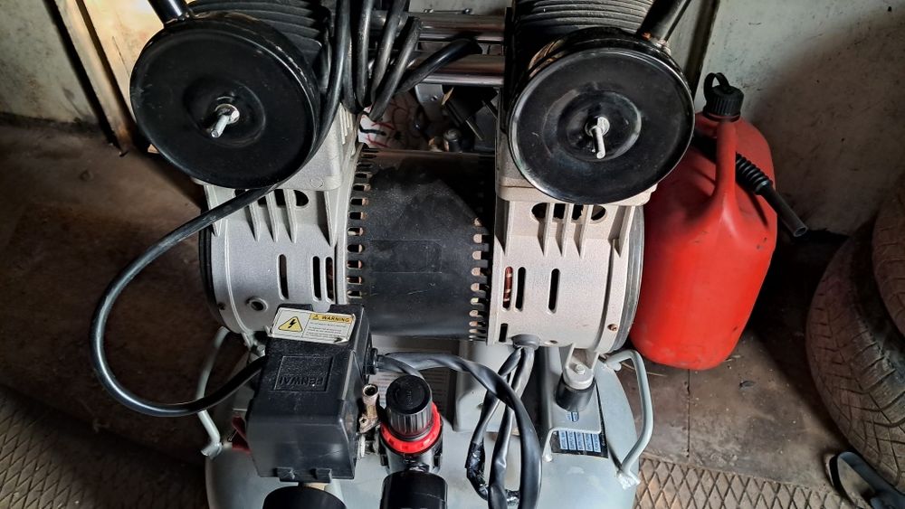 Компрессор безмасленный.