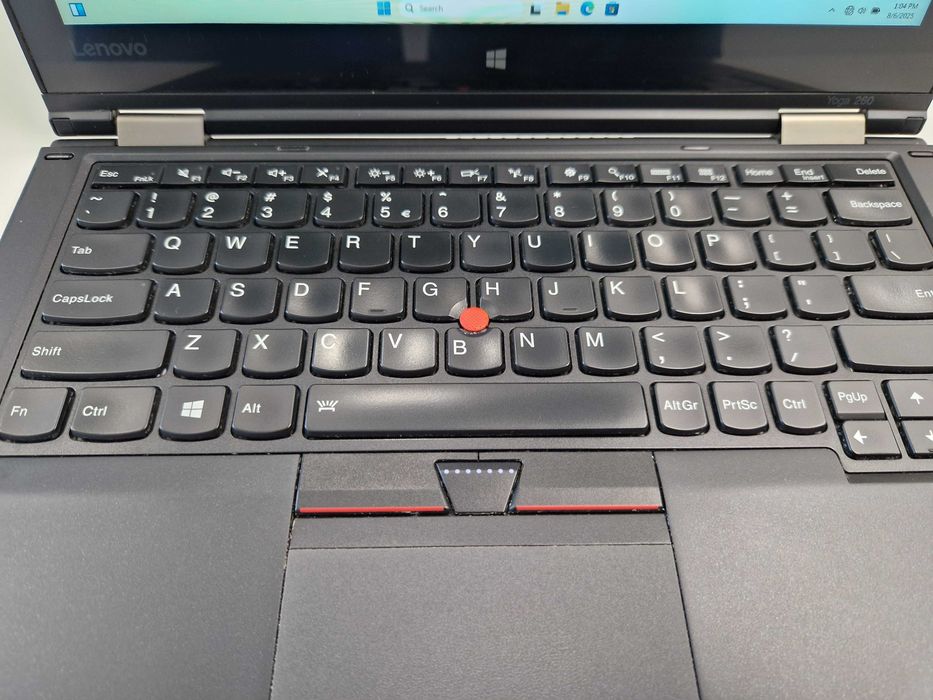 vand laptop ultraportabil Lenovo Yoga260 touch screen, pen - 700 lei