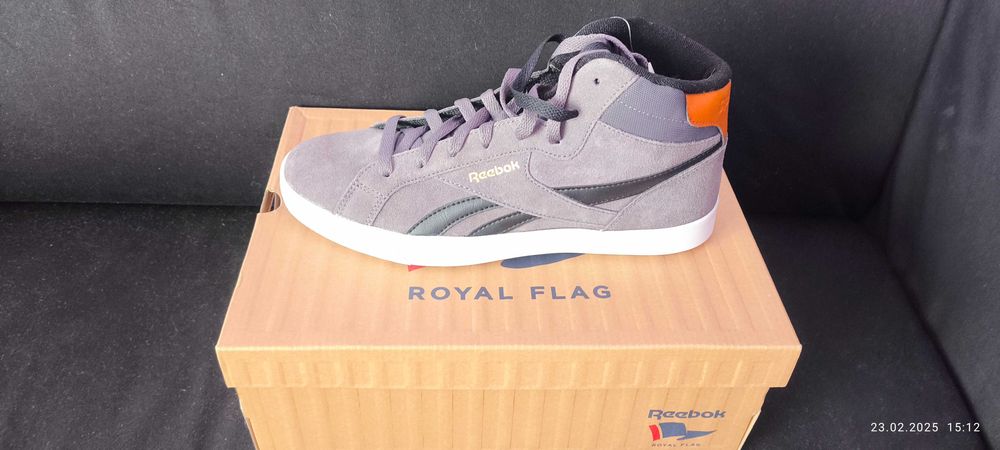 Reebok 42 piele gri, noi in cutie