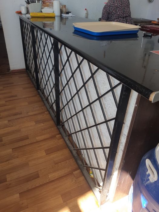 Стол для бара,шкаф,мебель,стулья,барный стол,