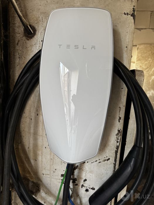 Tesla Wall Connector Gen3 NACS Amerikanskiy