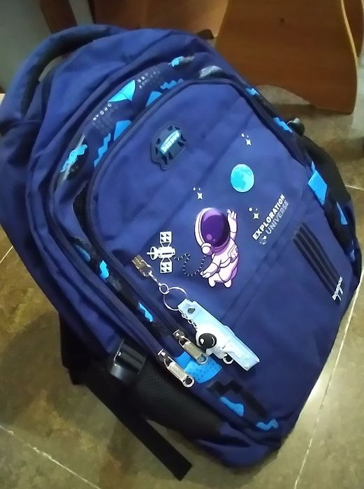 Школьный рюкзак! Сумка для школьника!