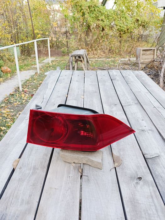 Хонда Аккорд-7 задний фонарь ПРАВАЯ сторона оригинал