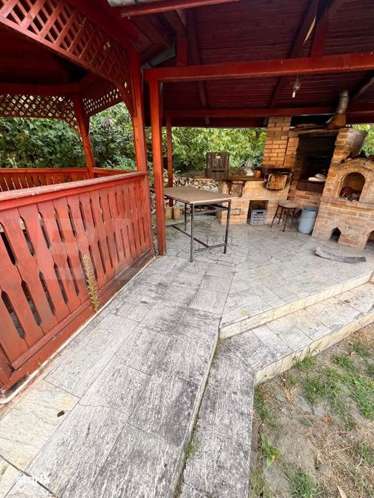 Casa de vanzare, 90 mp, teren 1500 mp, zona Toplita
