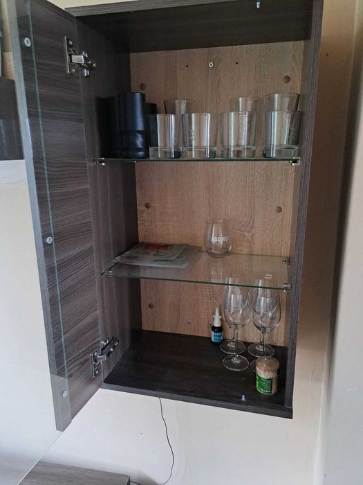 Мебели за дневна- секция/шкаф