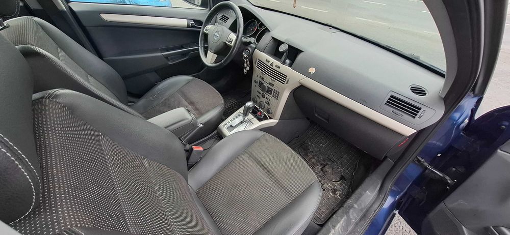 Vand opel astra h 1,9cdti 2008 automat