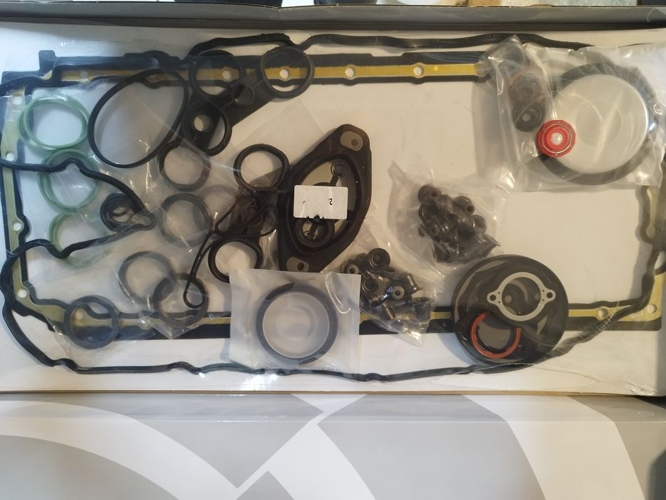 Продаю Набор прокладок ДВС BMW, Лэнд Ровер,