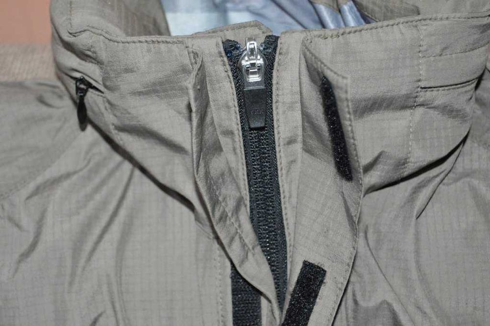 Geaca subtire Loffler cu membrana Gore-tex marime S 48 Men