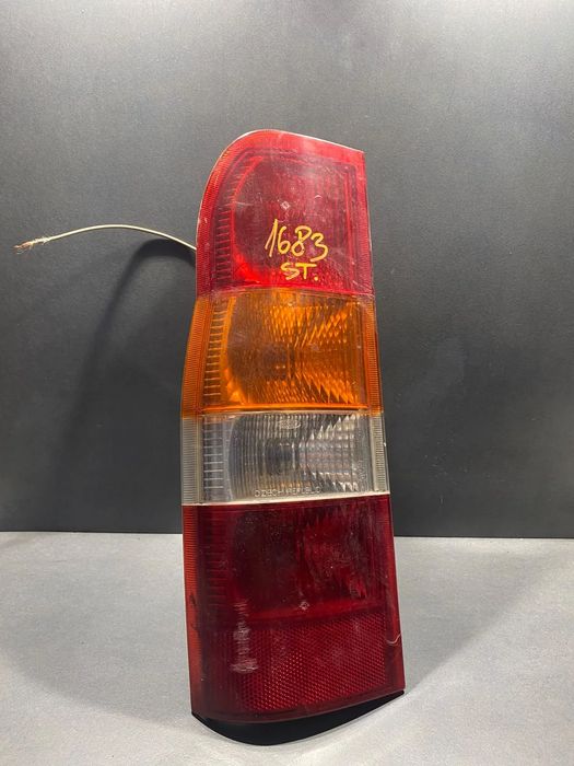 Lampa / Tripla stop stanga pe aripa YC15-13405-A Ford Transit 2002