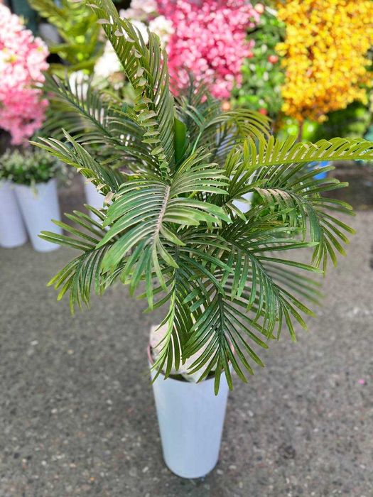 Декоративное дерево для интерьера