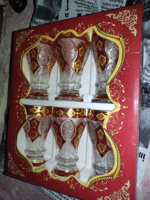 Бокалы фужеры с дизайнерским принтом 
Состояние -новые