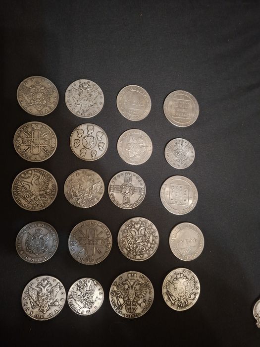 Продам царские монеты