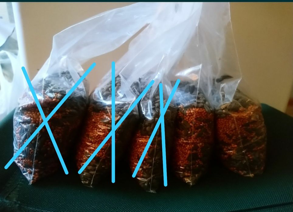 Продам корм для попугаев