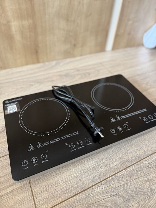 Индукционен котлон AMZCHEF с 2 зони – 3500W, нов