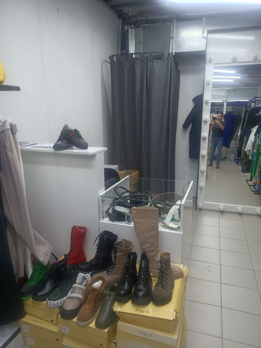 Продам зеркало , для магазина