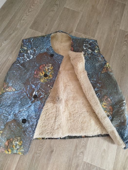 Жилет / безрукавка из натурального меха