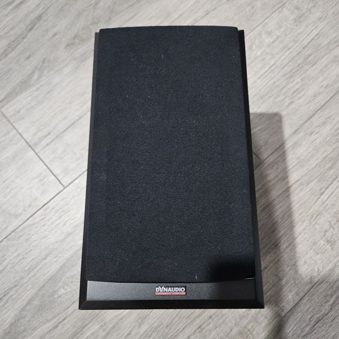 Boxe de raft Dynaudio DM 2/6