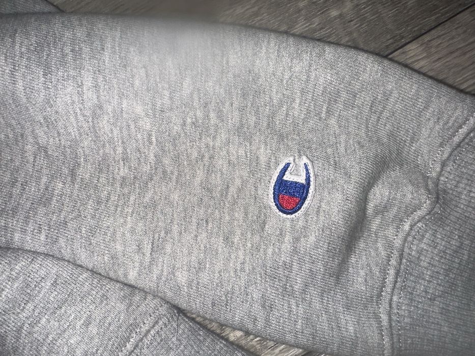 Champion Grey Zip-Hoodie