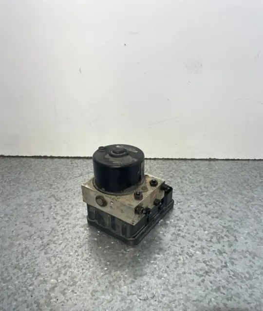 Pompa ABS Volkswagen VW Golf 2005 1.9 TDI MT (101 hp)