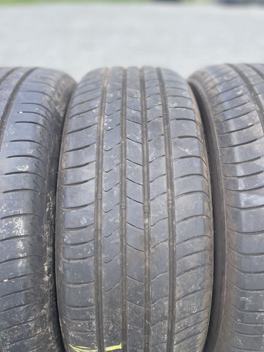 4x 205/60R16 KUMHO ECSTA hs51
