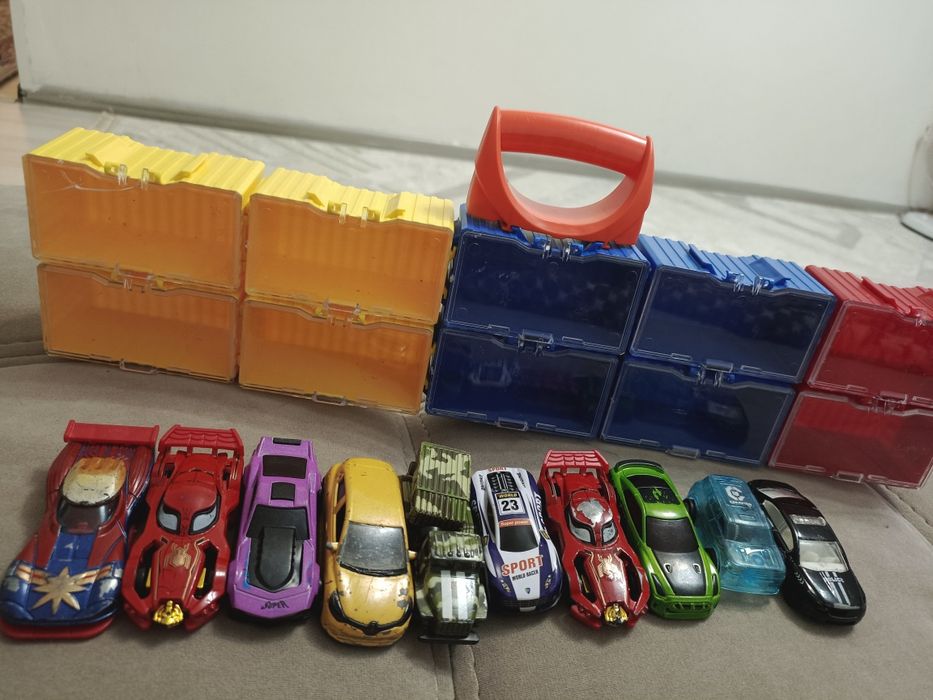 Коллекция машинок детства