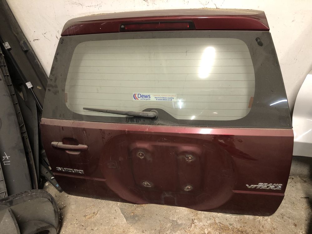 Заден капак Сузуки Гранд Витара 2006г к.к. Слънчев ден • OLX.bg