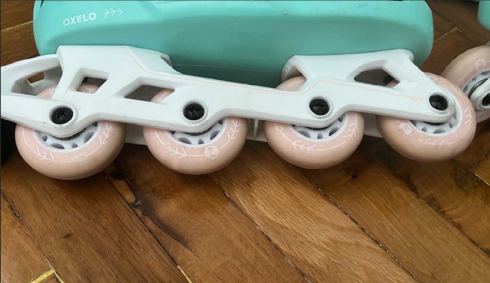 Продавам детски ролери OXELO зелени 34-36 номер