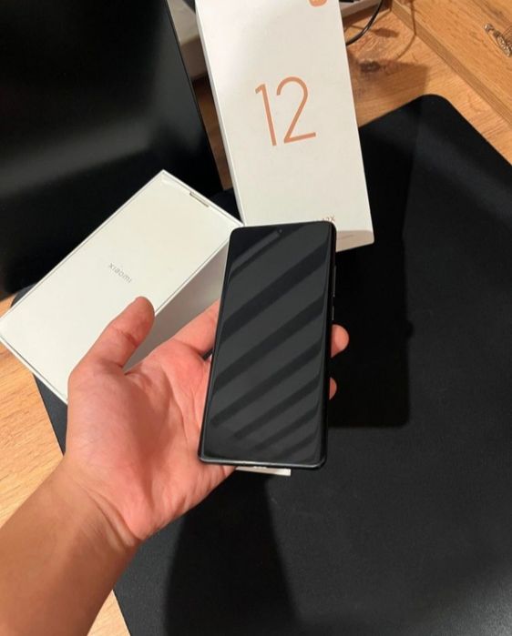Xiaomi 12 X на 128 гб