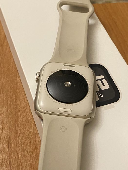 Apple Watch SE2 44m