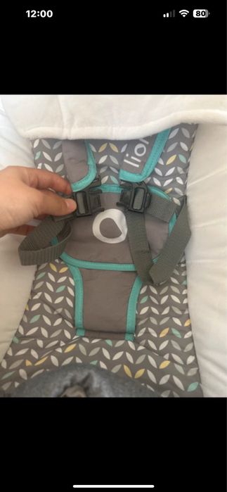 Balansoar bebe cu sunete si vibratii