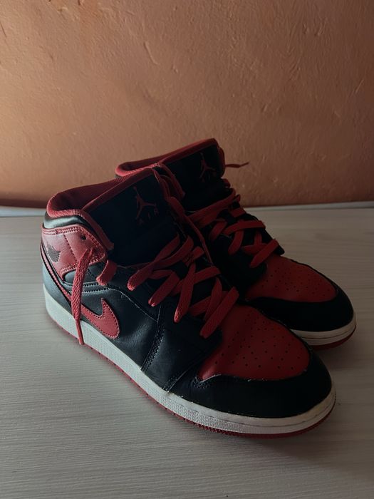 Air Jordan 1 mid