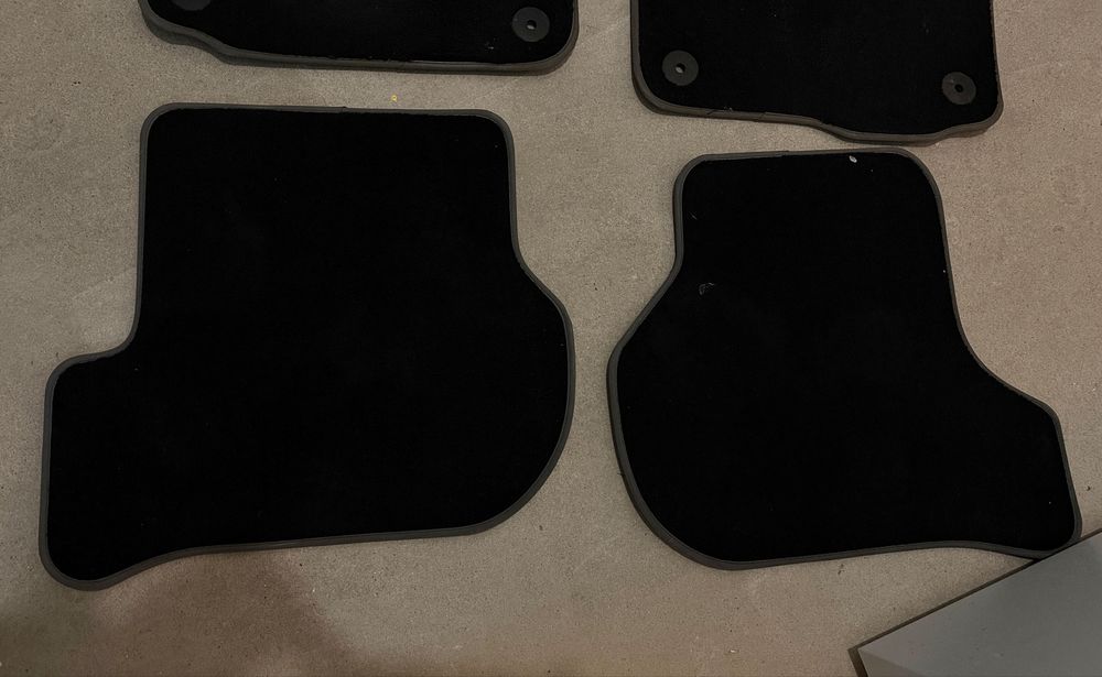 Covorase / Presuri originale VW Golf 6 R