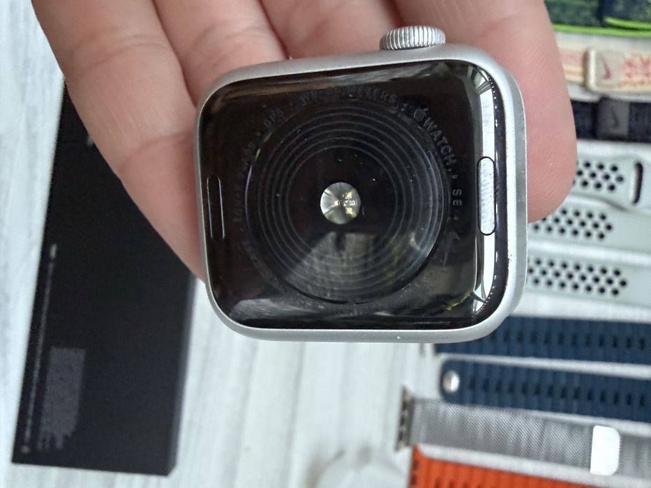 Apple Watch SE 40mm. Nike