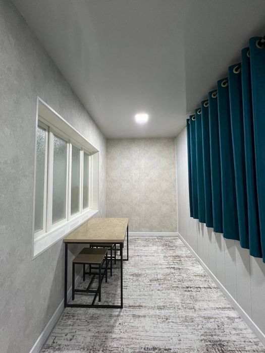 Сдается 3х комнатная квартира 
С обстановкой
В горде Алмалыке