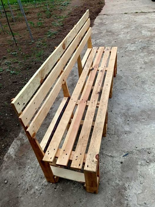 пейки и маси от палета