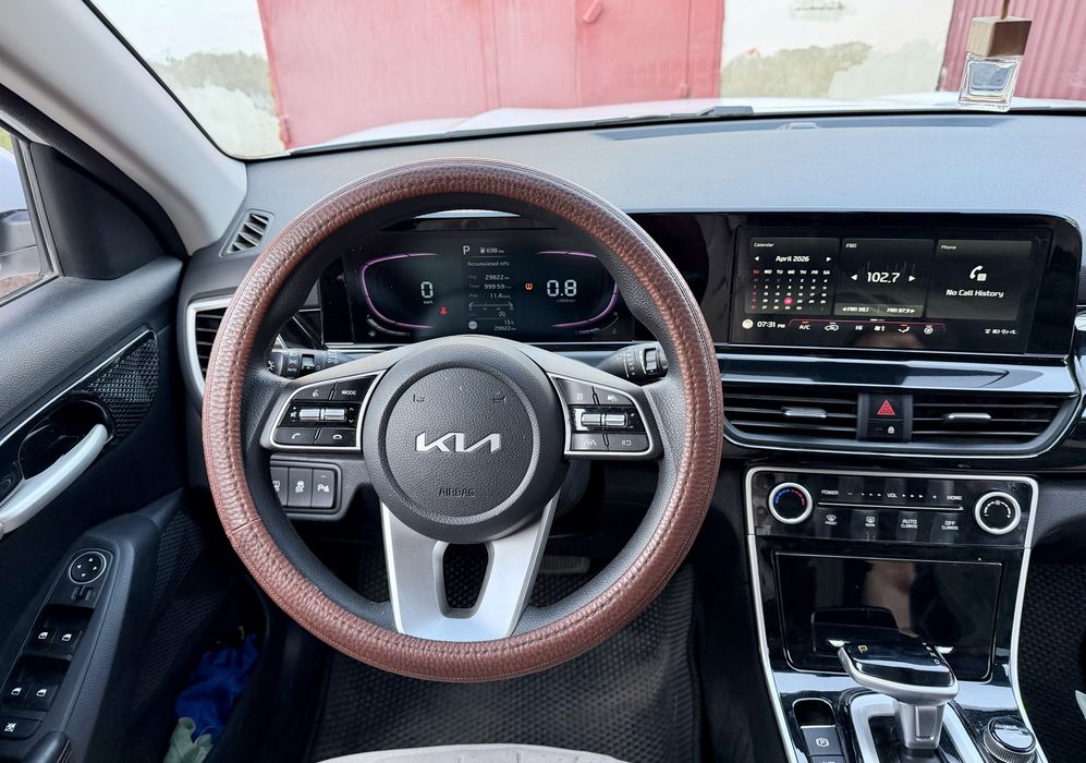 Продаю машину Kia Seltos