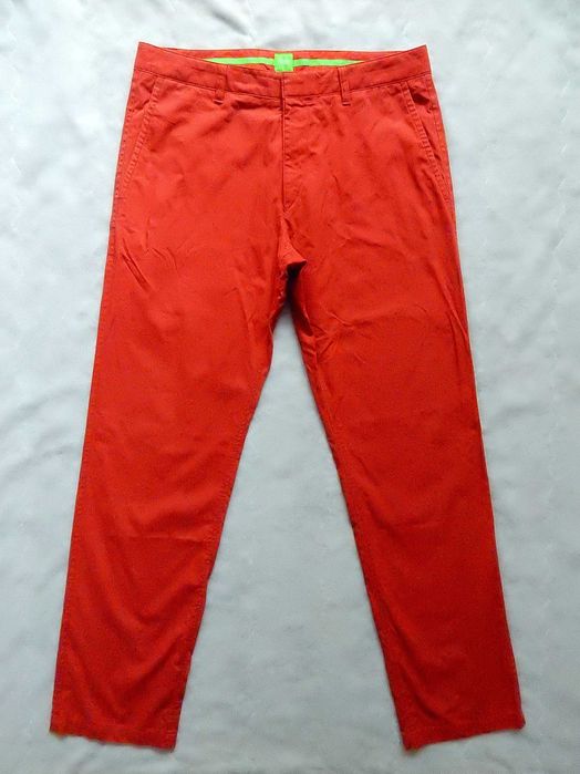 Blugi Hugo Boss Regular Fit. Marime 50 (34). Impecabili, ca noi.