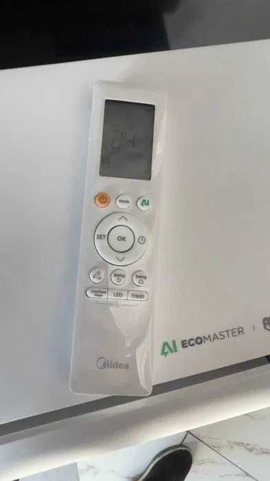 Кондиционер Midea 9 BTU инверторный