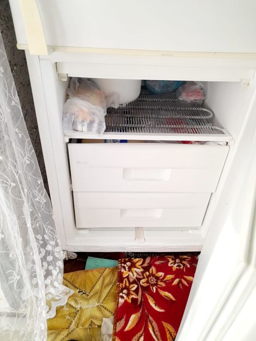 Продаётся двухкамерный холодильник