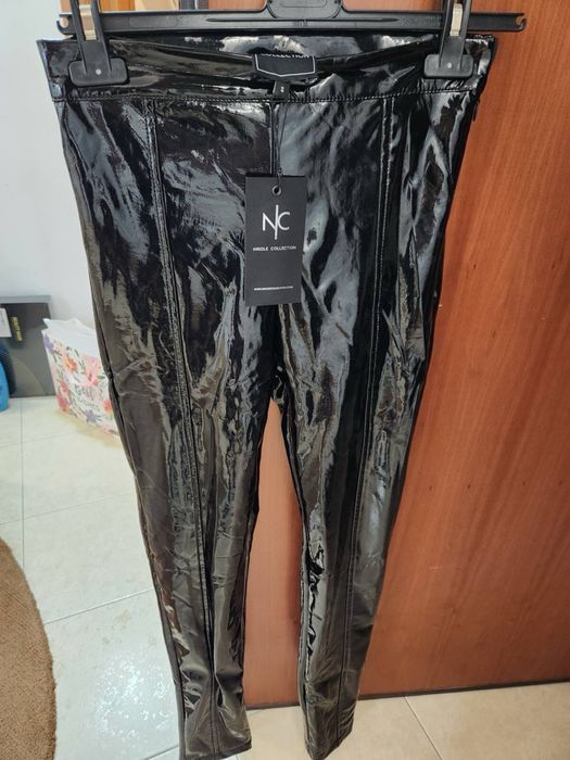 Лачен клин Nikole collection, S размер, НОВ