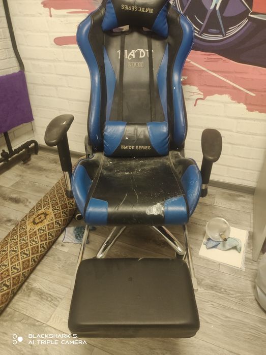 Продам компьютерное кресло