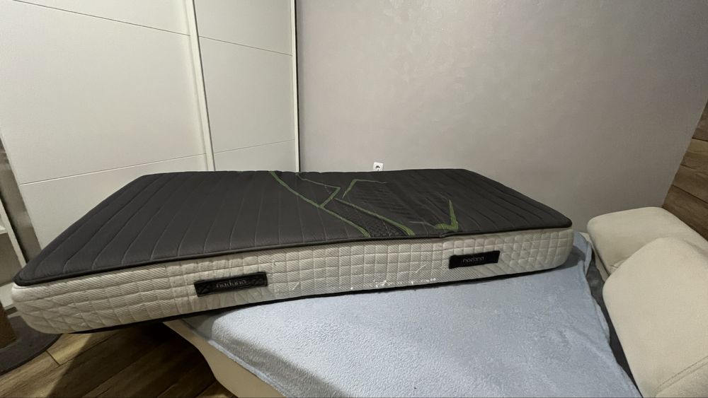 Матрак с мемори пяна 90/200 висок клас